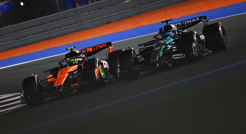 Norris átvette a világbajnoknak járó trófeát