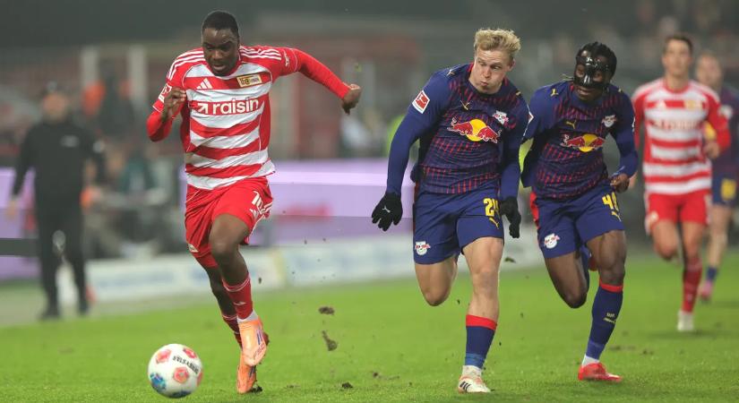 Három magyar a pályán, a lipcseiek kikaptak Berlinben a forduló nyitányán