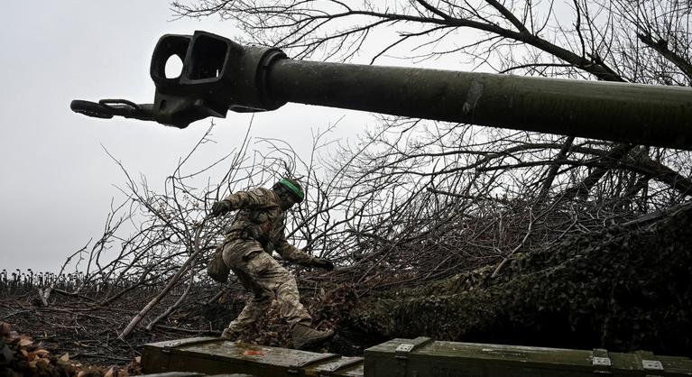 Török teherhajók borultak lángba Putyin és Erdogan találkozója után, sürgős segítséget kért Törökország - Oroszország háborúja Ukrajnában – az Index szombati hírösszefoglalója