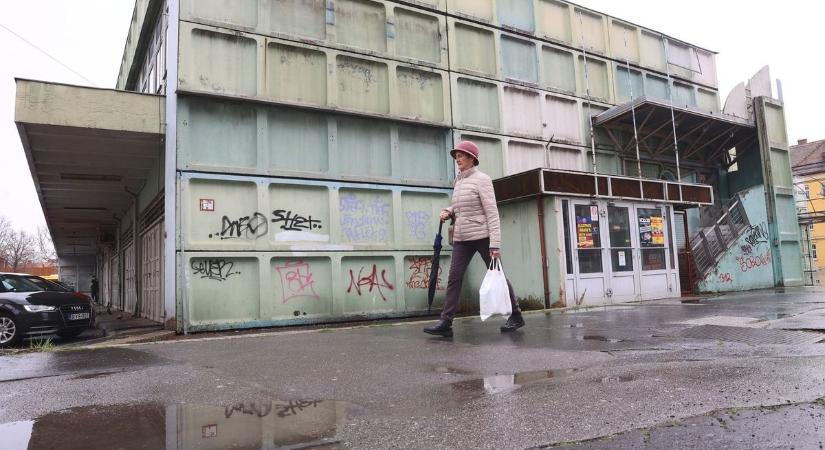 Több pécsi is kiakadt – ez lehet a régi vásárcsarnok jövője! (VIDEÓ)