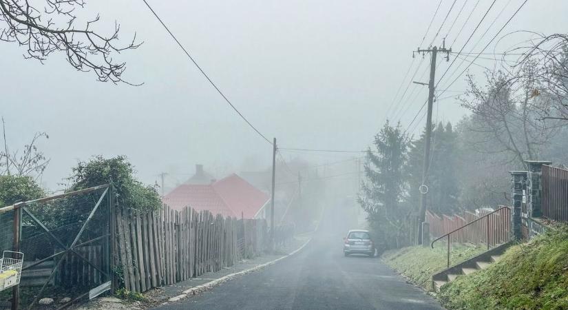 Szombati időjárás: marad a makacs szürkeség