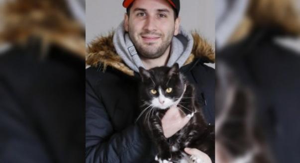 Náksival, Kiss Norbival, Molnár Andival és Lotfi Begivel zárja az adventi gyűjtését a Noé, a Szurkolók és a Macskaárvaház