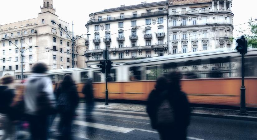 Szomorú időnk lesz, a frontérzékenyeknek viszont jó hírünk van