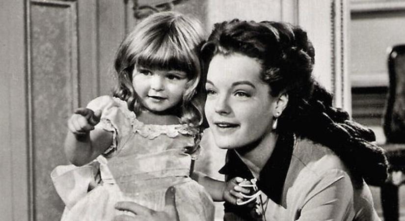 Így néz ki Romy Schneider egyszem lánya: a 48 éves Sarah kiköpött édesanyja