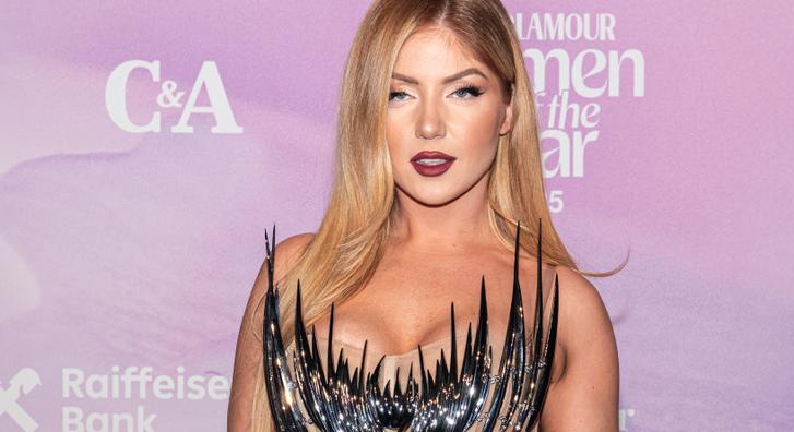 Tolvai Reni ismét merész stílust villantott