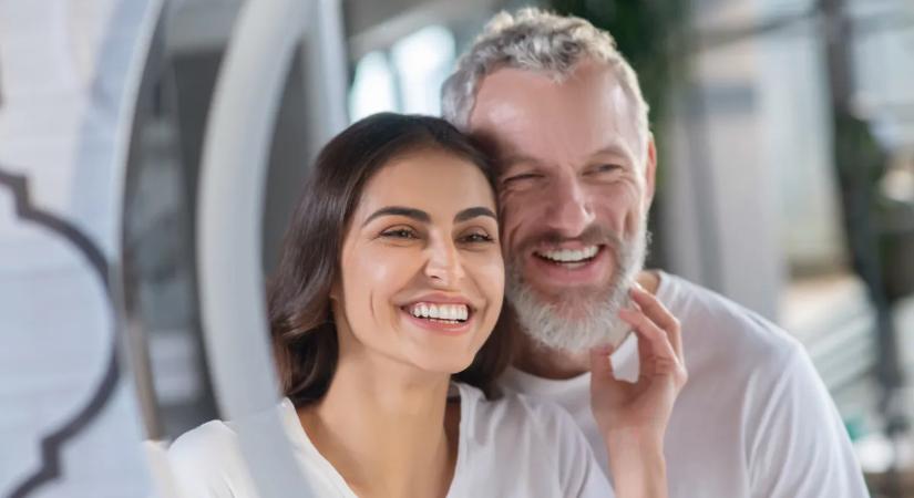 Nagy korkülönbség egy párkapcsolatban: ezért működik vagy bukik el a pszichológus szerint