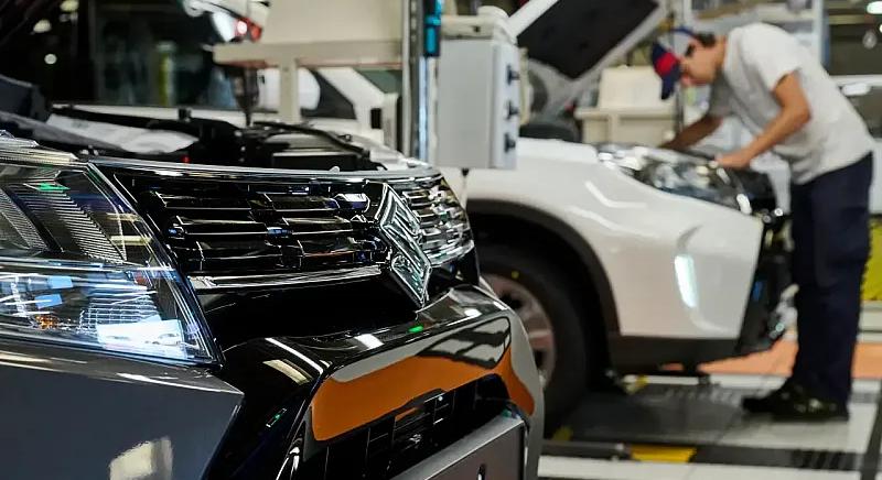 Két perc sincs egy autóra - mitől működik ma az esztergomi Suzuki?