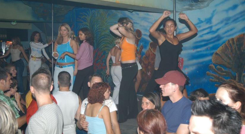 Buli az Ibiza diszkóban – keresd magad a képeken!