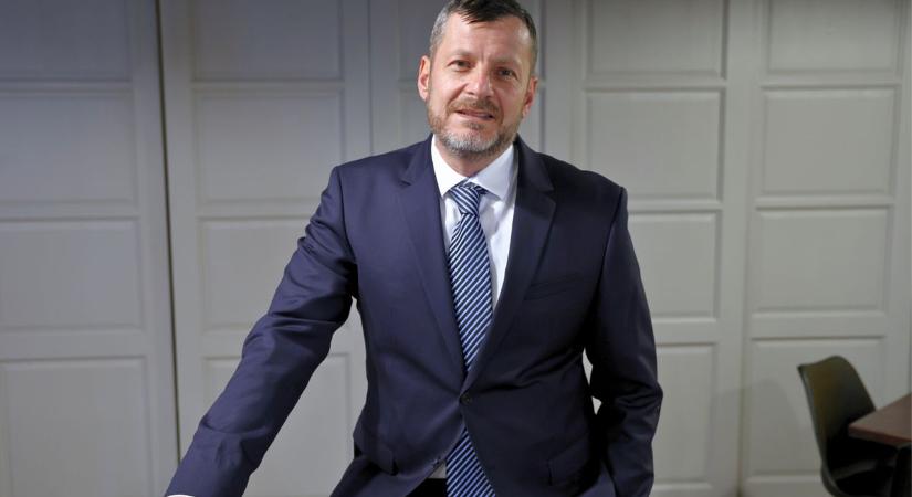 „Itt születtem, itt dolgozom, ennek a közösségnek vagyok a tagja” – Lits Lászlóval beszélgettünk