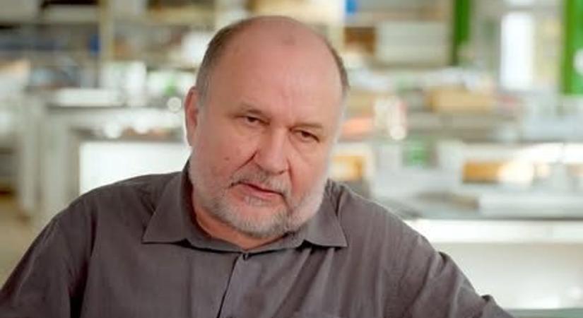 Rátz Tanár Úr Életműdíjban részesült az I. Béla Gimnázium pedagógusa