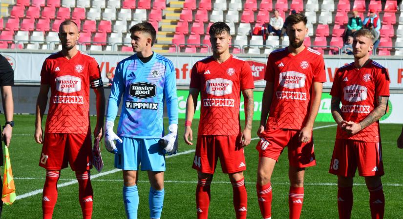 Révész nyáron kiosztotta őt, végül most kerülhet új csapatba a magyar játékos