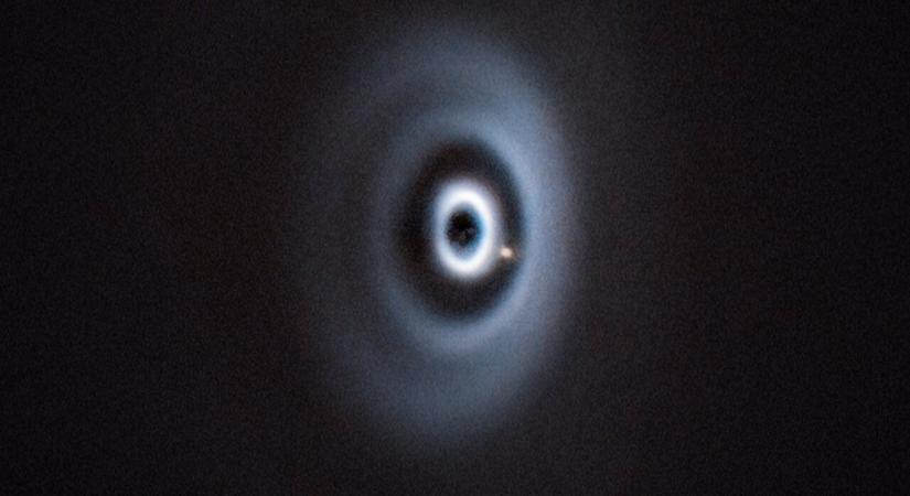 Ritka, ragyogó égitestet fedeztek fel – képek