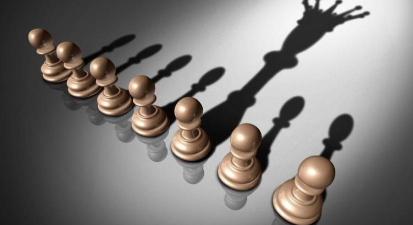 Tóth Ferenc: Senki, valaki