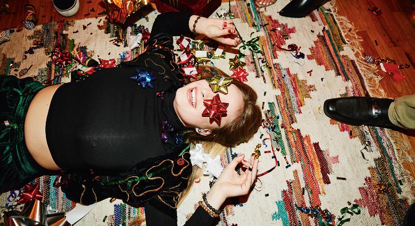 Hogy kezeljük a család fekete bárányait? Felforgatók és különcök a karácsonyfa alatt