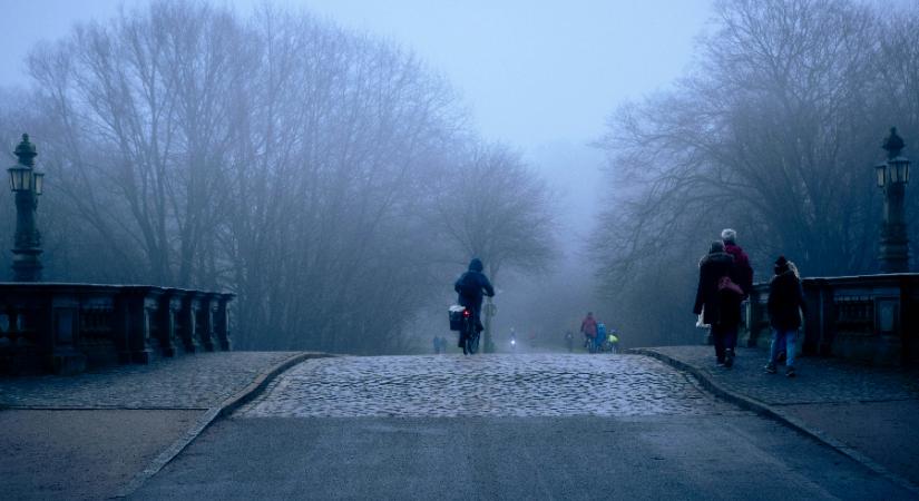 Rossz látási viszonyokra figyelmeztetnek több vármegyében
