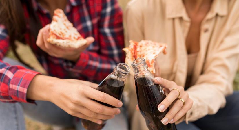 Egy neurológus állítja – életveszélyes lehet, ha valaki ilyen üdítőt iszik