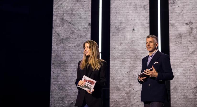 Így készül Szabó Zsófi a Háborúellenes Gyűlésre