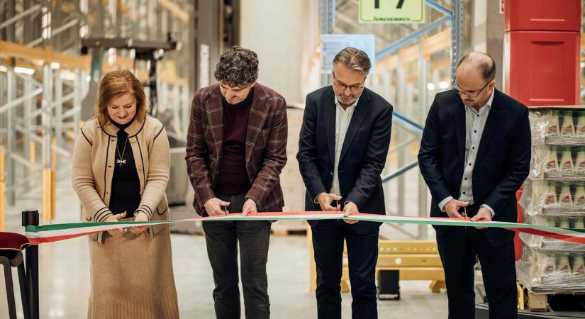 Exportvezérelt növekedésére épít az Univer: új logisztikai központtal reagál a keresletre – fotók