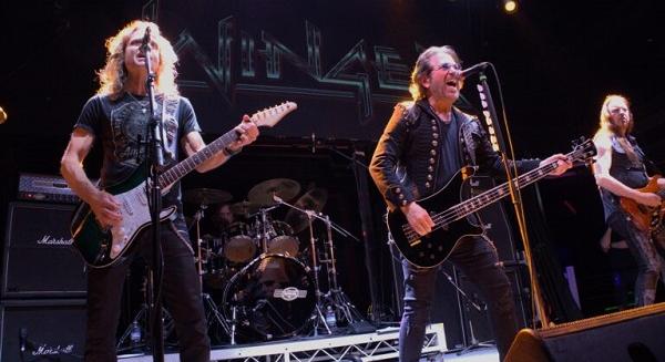 Évek óta a levegőben lógott a Winger visszavonulása