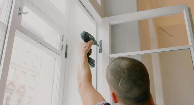 Színes műanyag nyílászárók