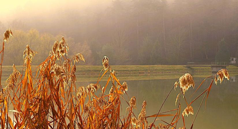Áttöri a nap a ködöt (galéria)