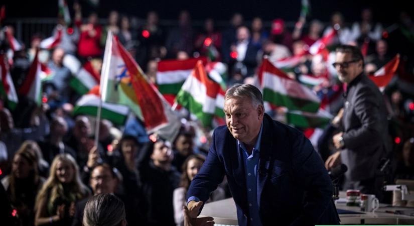 Háborúellenes Gyűlés Mohácson – Orbán Viktor ÉLŐBEN a Mandineren