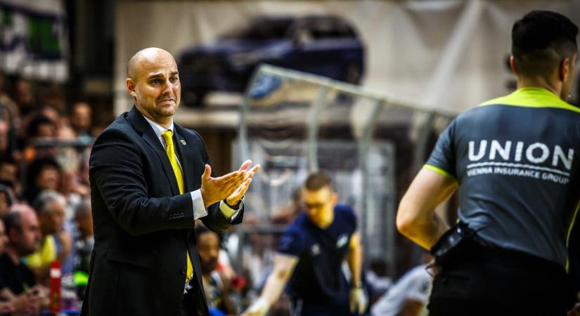 A következő 4 meccs határozza meg, hogy a Falcoban folytatott szakmai munka további jövőjét