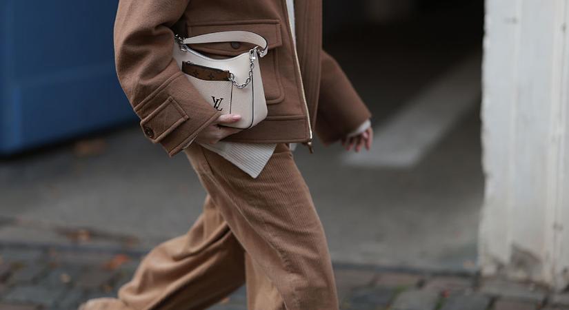 Újra divatba jött gyerekkorunk gyűlölt ruhadarabja