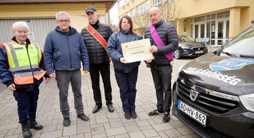 Jótékonysági vacsora Szolnokon: a közbiztonság javára fordították a bevételt