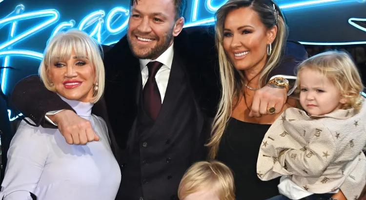 Conor McGregor a Vatikánban vette feleségül párját, Dee Devlint