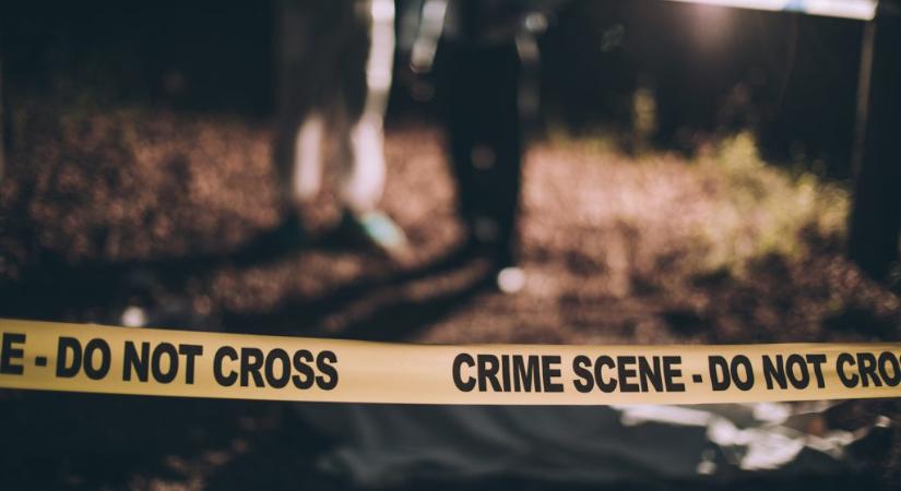 „Lenézett, és látta, hogy a nadrágja elkezdett leégni a testéről” – savval öntötték le a parkban sétáló nőt Georgiában