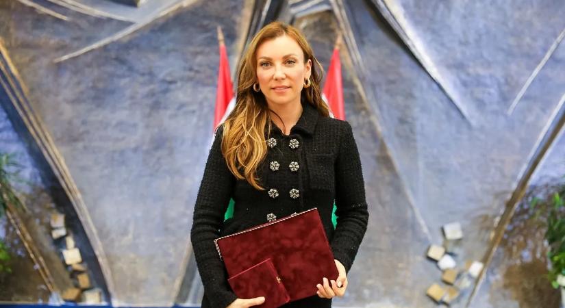 Pro Voluntaris-díjjal tüntették ki Rúzsa Magdit