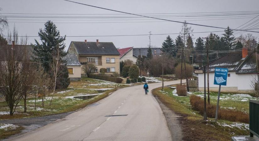 Falutáblától a falutábláig újul meg a vasi településen keresztülhaladó út