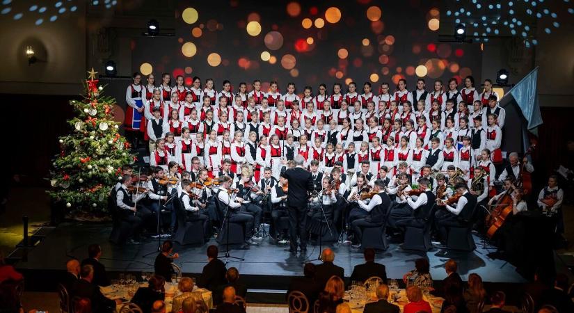 Összefogás és jótékonyság: Dunaszerdahelyre érkezik csütörtökön a Szentegyházi Gyermekfilharmónia