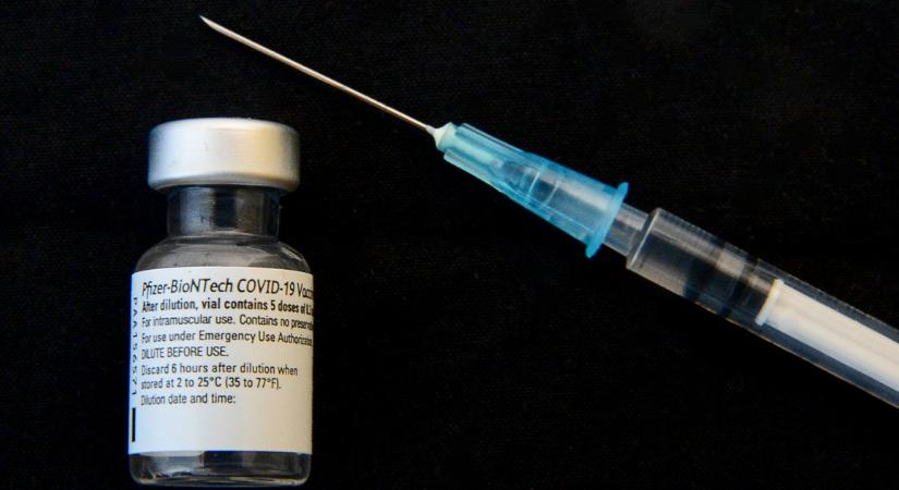Hatékony védelmet nyújthat a Pfizer vakcinája a dél-afrikai vírusvariáns ellen