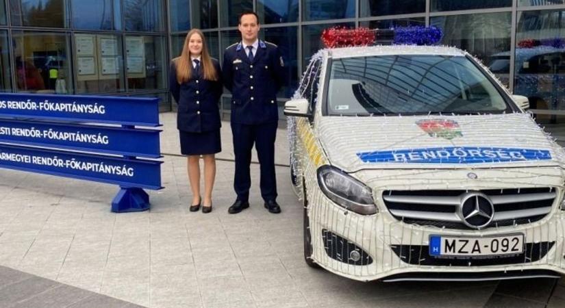 Tolna vármegyei rendőrök kaptak elismerést az online csalók elleni kiemelkedő munkájukért