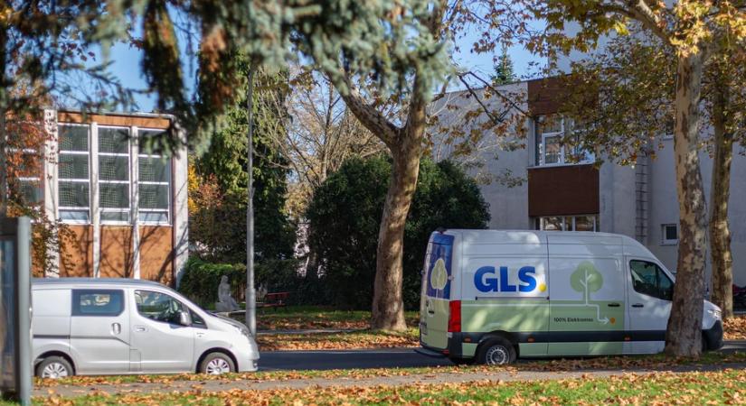 Stratégiai partnerséget kötött a GLS és a DPD a rugalmasabb csomagátvétel érdekében
