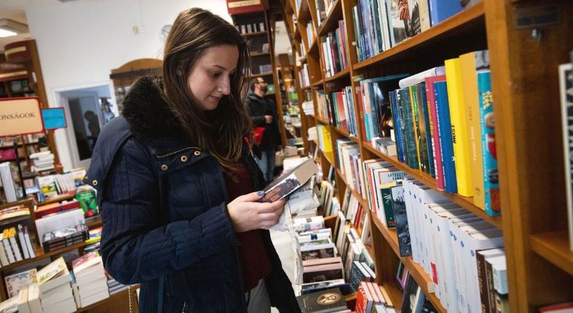 Ha ilyened van a könyvespolcodon, akár milliomos is lehetsz!