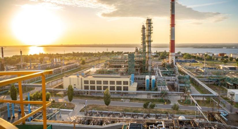 Dróntámadás érte a szaratovi finomítót