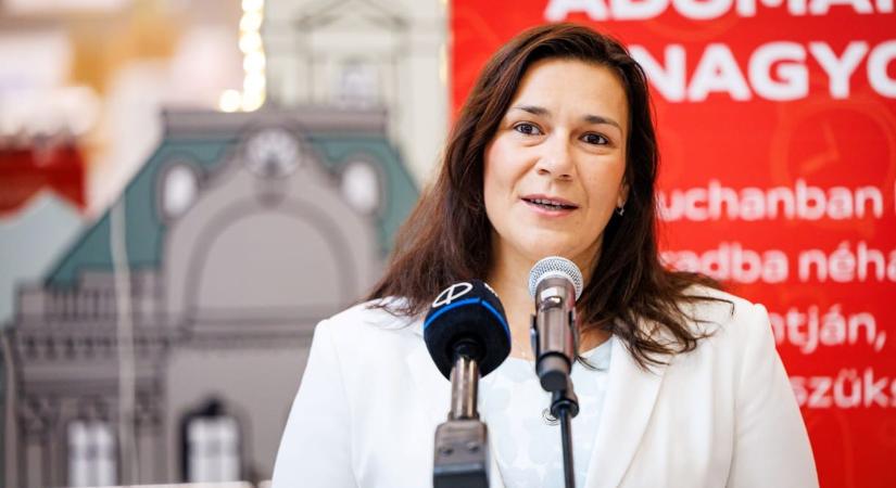 „Én másképp fogalmaztam volna” – reagált Pintér Sándor „nem mi szültük őket” kijelentésére az örökbefogadásért felelős miniszterelnöki biztos