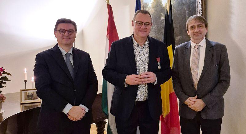 Uralkodói elismerés a debreceni adjunktusnak