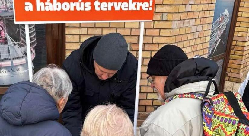 „Brüsszelben rakétákról és fegyverekről beszélnek, mi pedig a gyermekeink jövőjéről és az időseink nyugalmáról gondoskodunk”