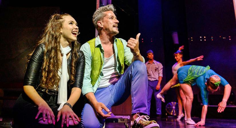 Van jegye a szombat esti előadásra? Rossz hírünk van, elhalasztják!