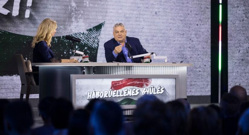 Magyarország csak akkor maradhat ki a háborúból, ha következetesen nemet mond a külső nyomásgyakorlásra