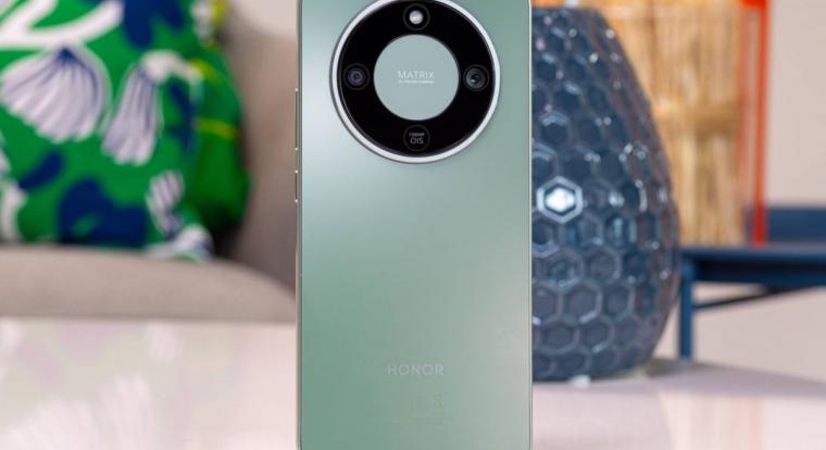 Akkumulátorforradalom: a HONOR 7500 mAh-s csúcskészülékkel írja újra a szabályokat