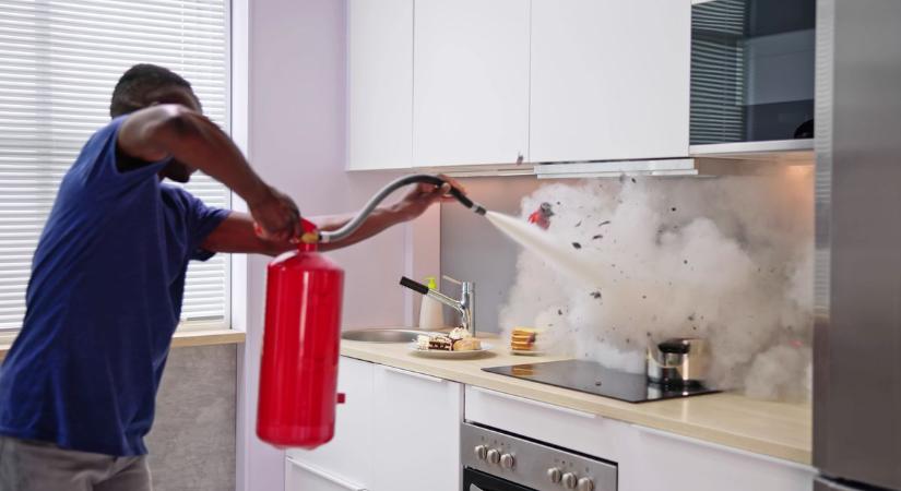 Az adventi sütés-főzésből így lesz pusztító tűzvész