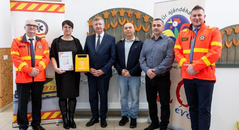 Újabb református intézmény lett Élet Mentő Pont Debrecenben