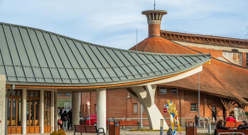 Csenger, a helyhez kötött modernitás városközpontja