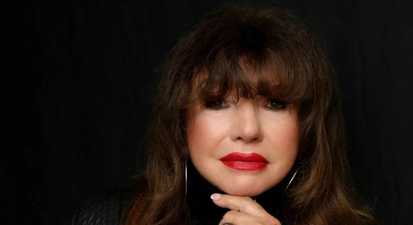 Zalatnay Cini: „Ha fel is lógatnak, én nem fogom be a szám”