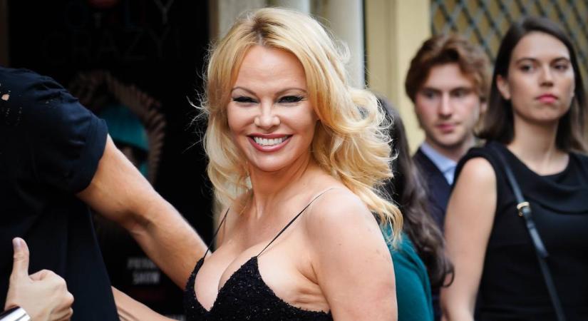 Pamela Anderson, a Baywatch istennője ismét férjhez ment - mutatjuk, ki a szerencsés férfi